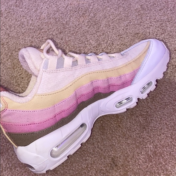Nike Air Max 95 - Picture 9 of 11